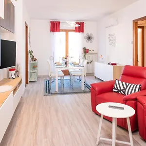 https://casa-poppea.hotelinveneto.com